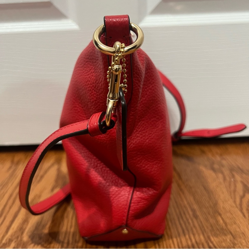 Coach red pebbled leather bag - Picture 6 of 16